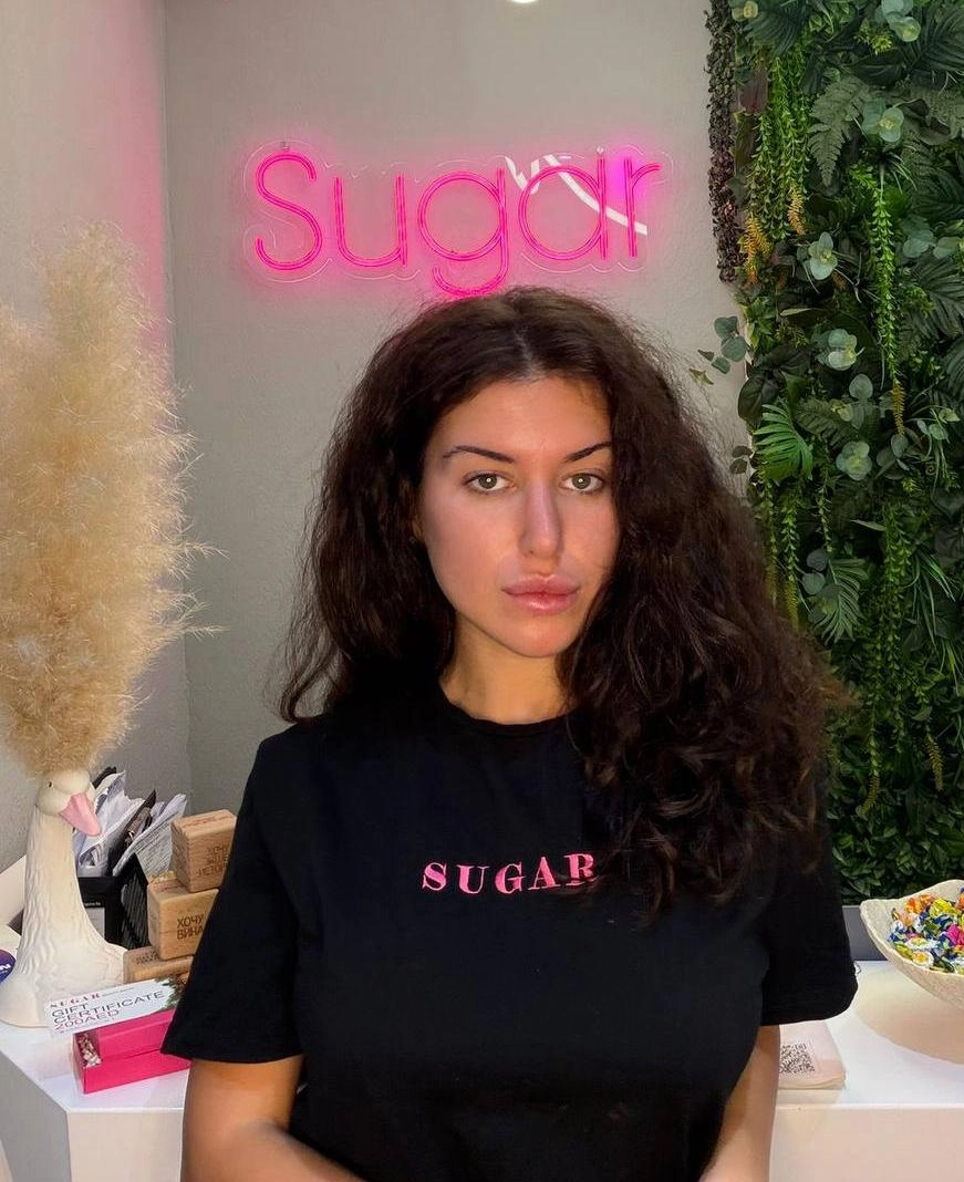 HAIRDRESSERS - Knara